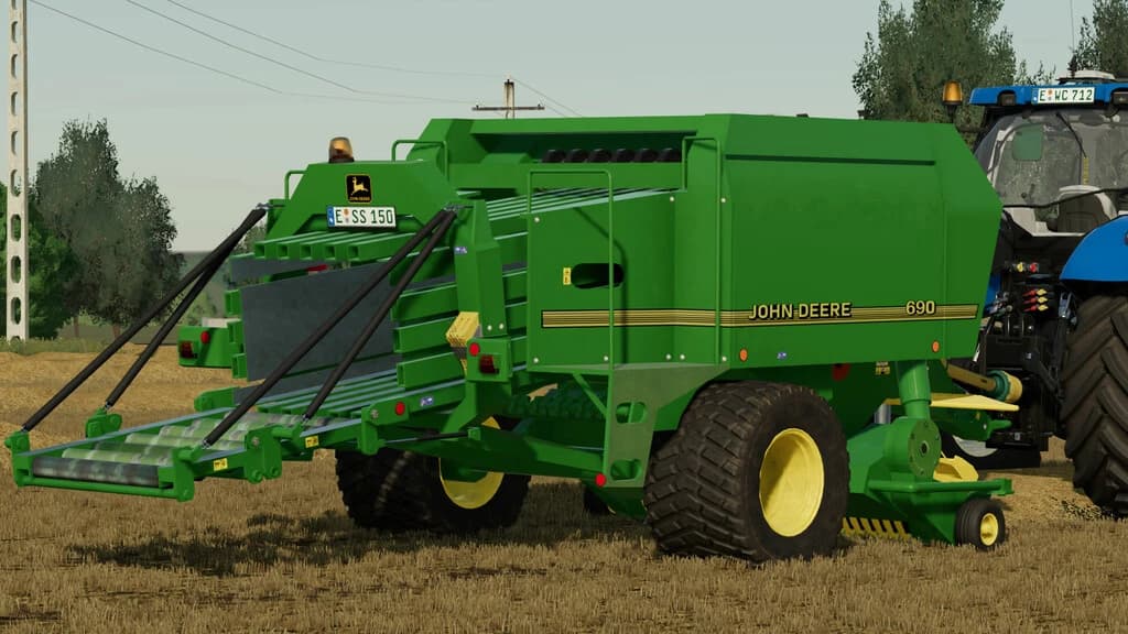 JOHN DEERE BALERS