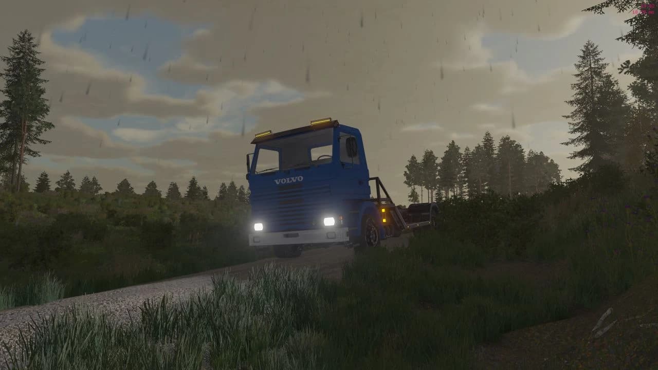 LIZARD 470 TRANSPORT TRUCK