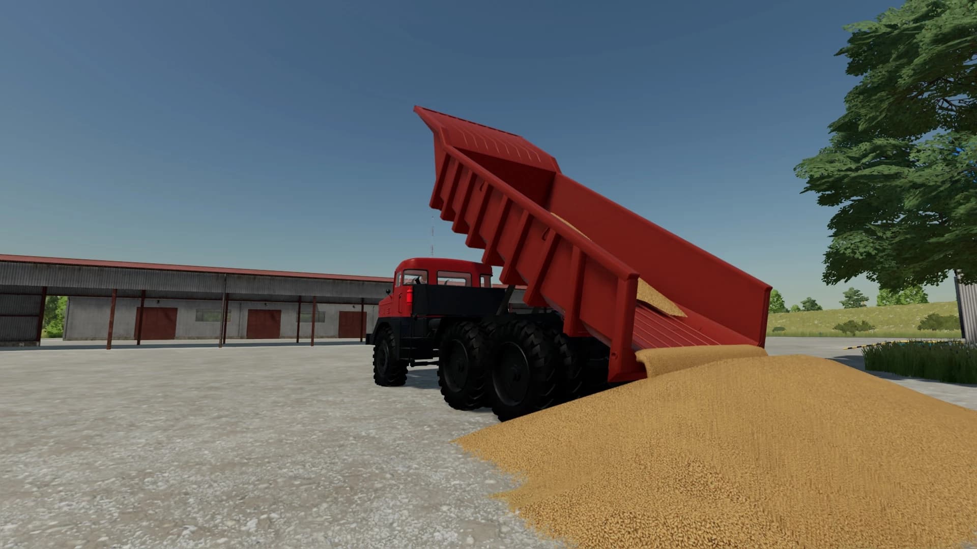MAZ-530 dump truck