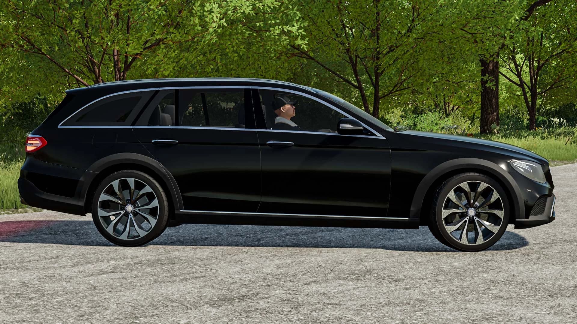 MERCEDES-BENZ E-CLASS UNIVERSAL