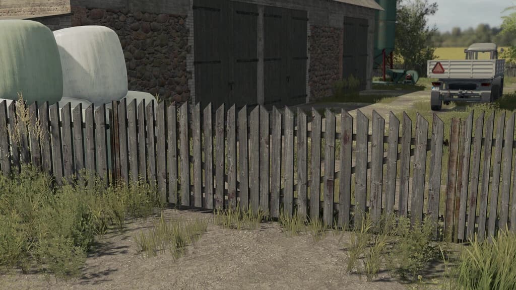 OLD FENCE AND GATE