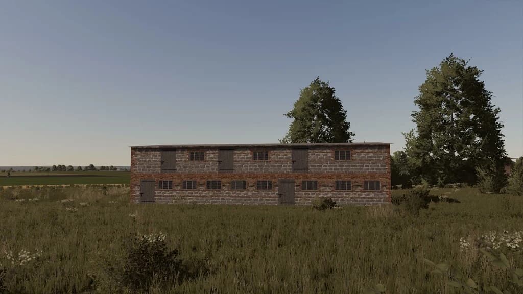 SMALL LONG BUILDING