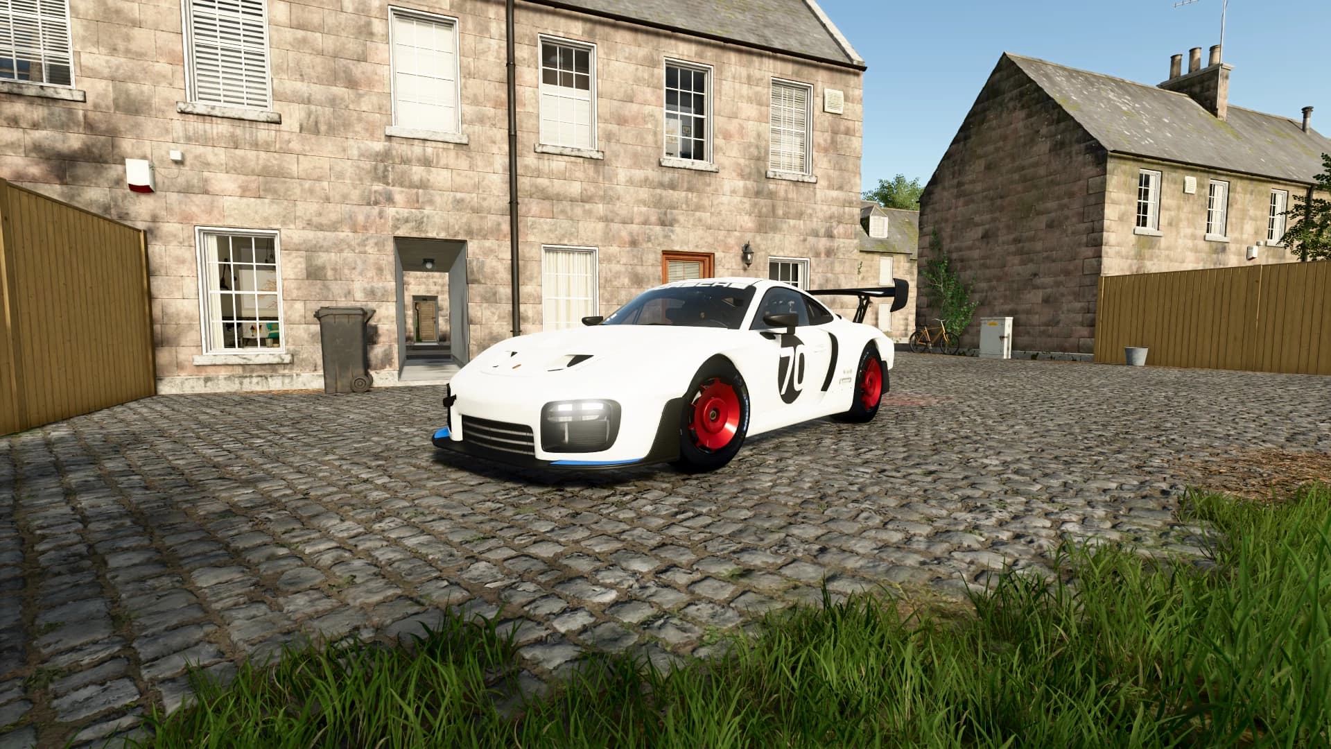 Porsche #70 Porsche Motorsport 935